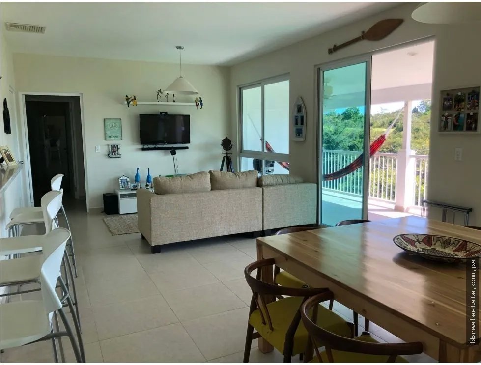 Venta de apartamento en Bijao Beach, San Carlos