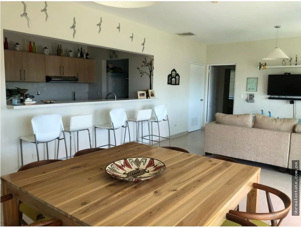Venta de apartamento en Bijao Beach, San Carlos