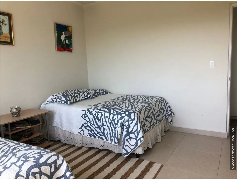 Venta de apartamento en Bijao Beach, San Carlos
