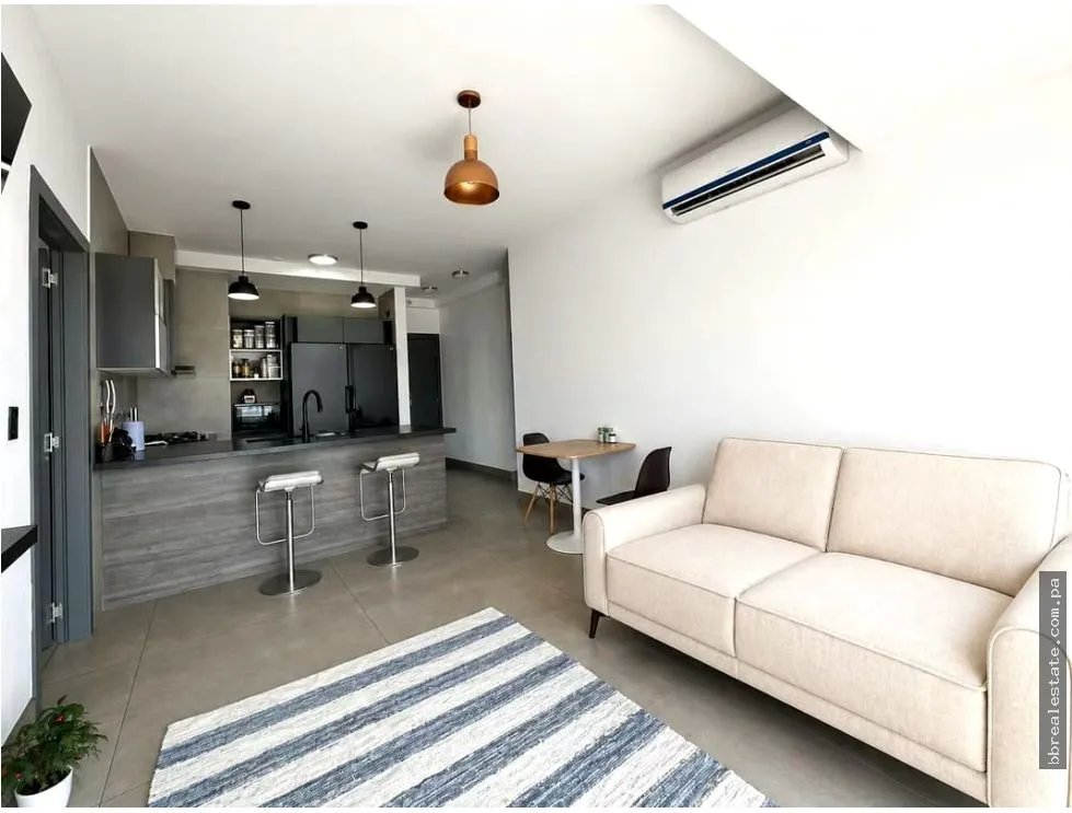 Apartment for rent in Coco del Mar