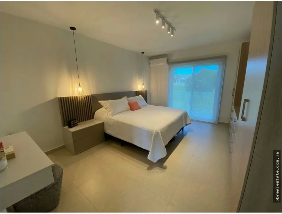 Venta de casa de playa en Rio hato, Bijao Beach Club