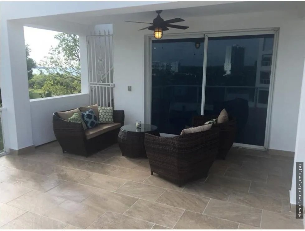 Venta de apartamento en Ph Terrazas de Farallón, Playa Blanca