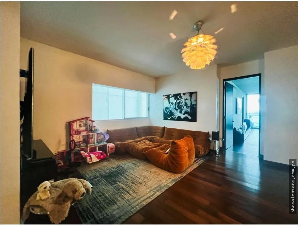 Apartment for sale in Punta Pacifica