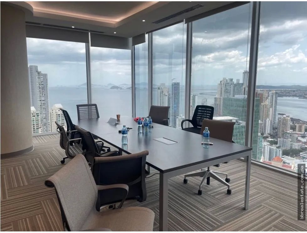 Venta de oficina Amoblada en Punta Pacífica, Ph Oceanía Torre 1000