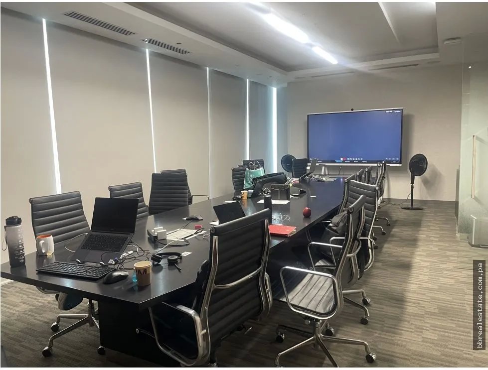 Venta de oficina Amoblada en Punta Pacífica, Ph Oceanía Torre 1000