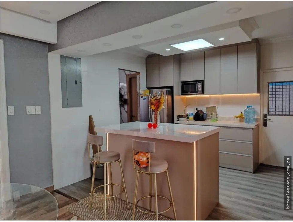 Venta de Casa en PH Victoria, Brisas del Golf Norte
