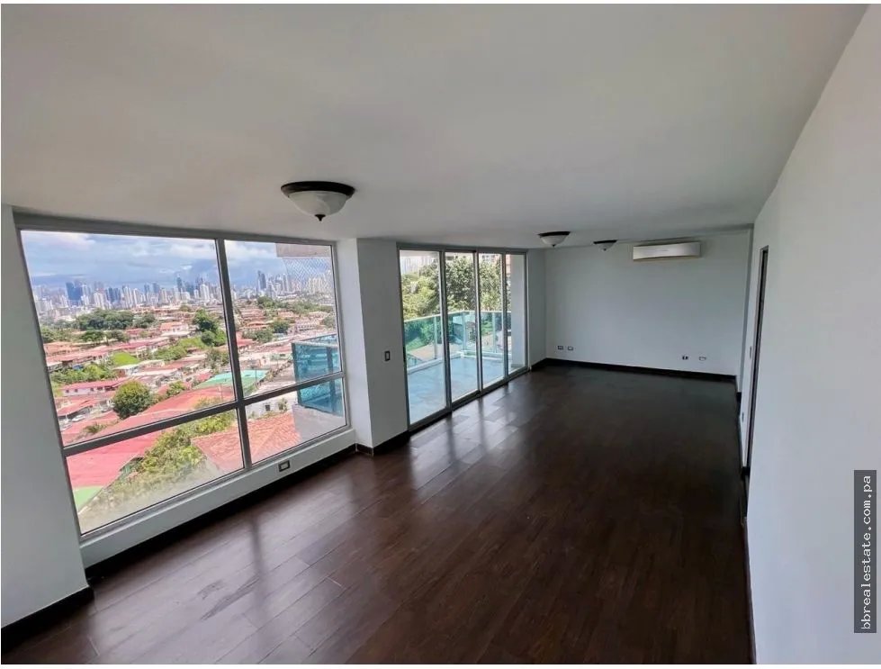 Apartment for sale in Villa de las Fuentes
