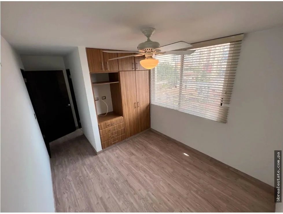 Apartment for sale in Villa de las Fuentes