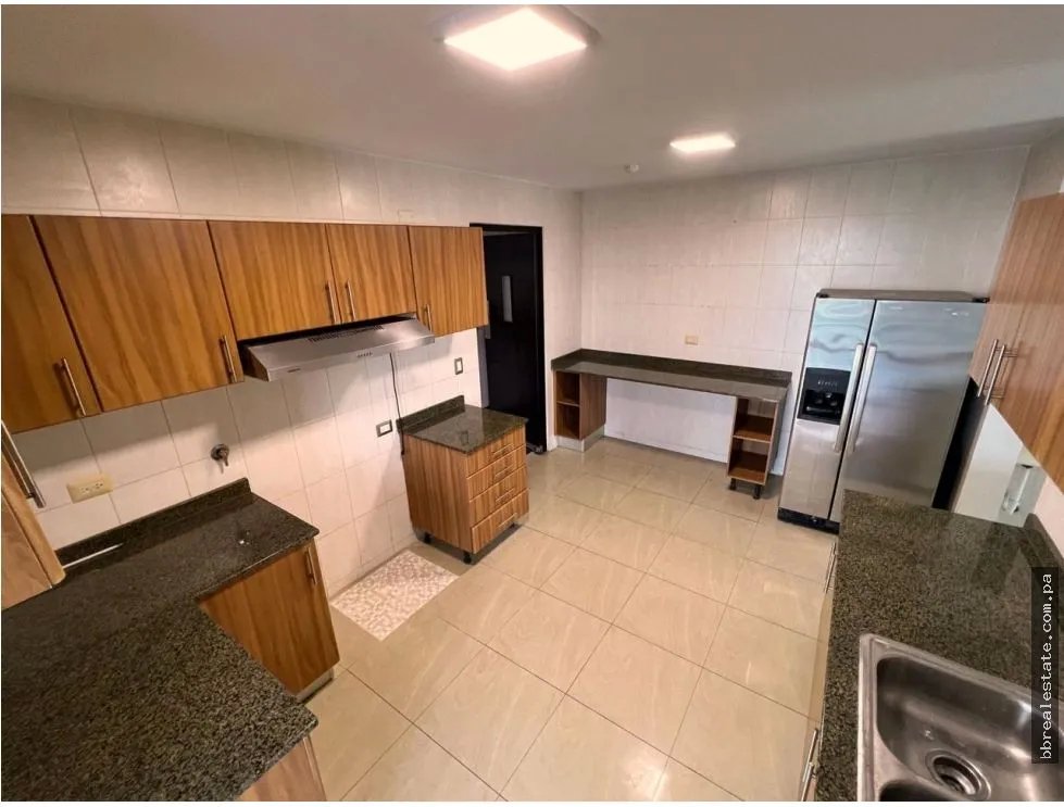 Venta de Apartamento en PH Zahori, Villa de las Fuentes