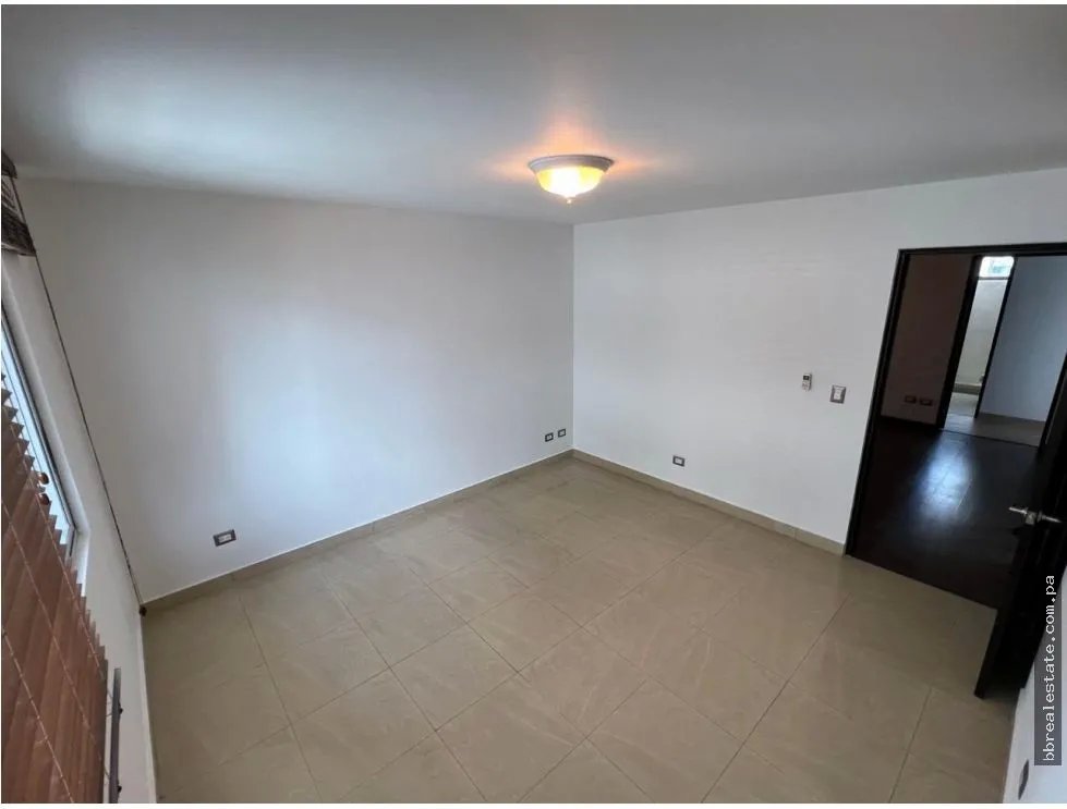 Venta de Apartamento en PH Zahori, Villa de las Fuentes