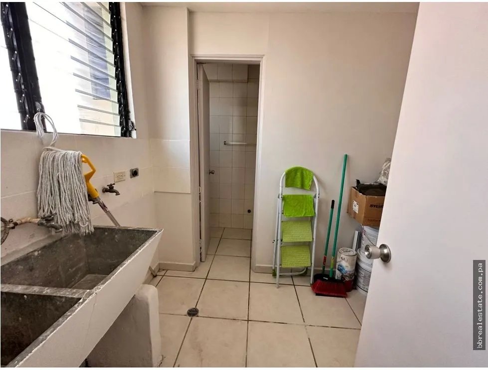 Apartment for sale in Villa de las Fuentes