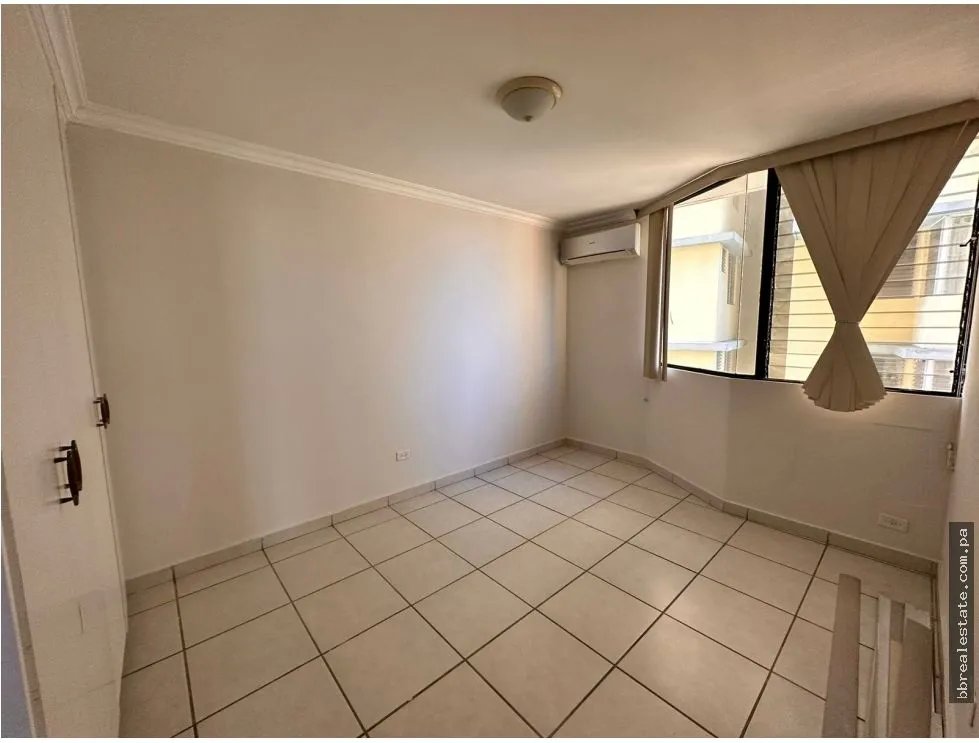 Apartment for sale in Villa de las Fuentes