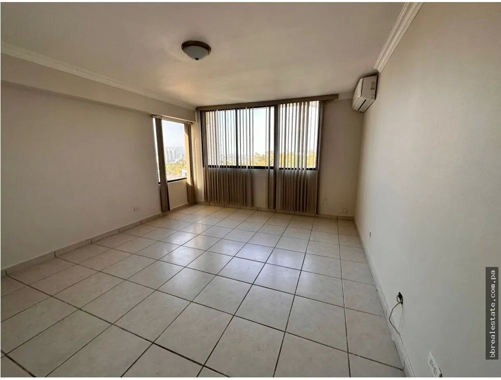 Apartment for sale in Villa de las Fuentes