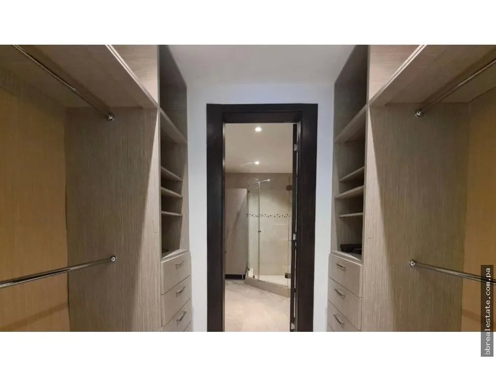 Apartment for sale in Punta Pacifica
