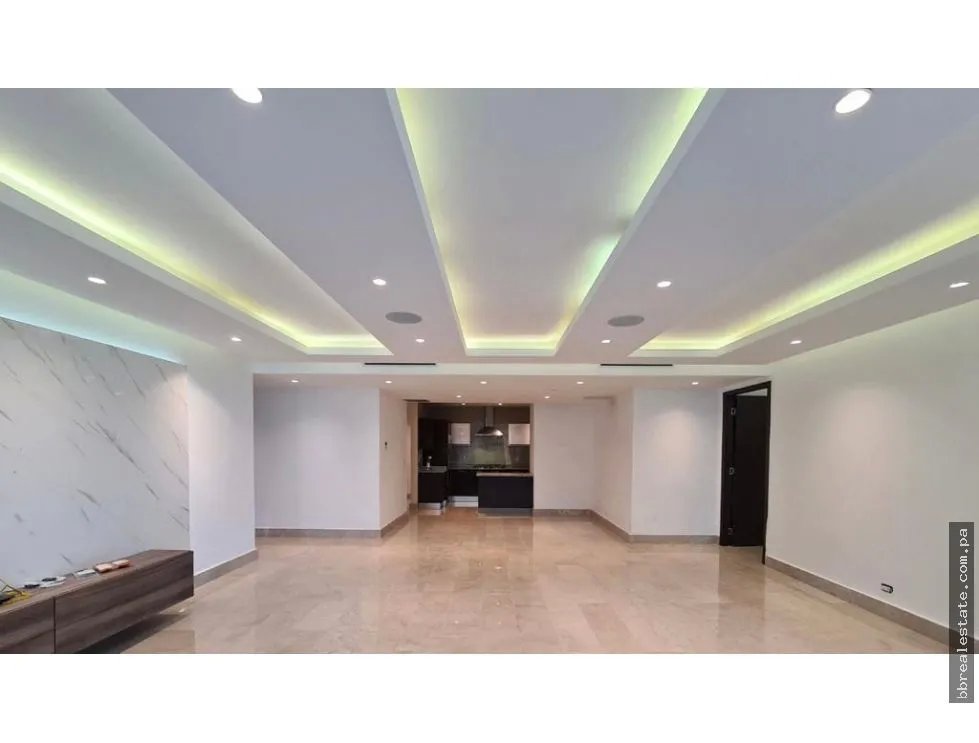 Apartment for sale in Punta Pacifica