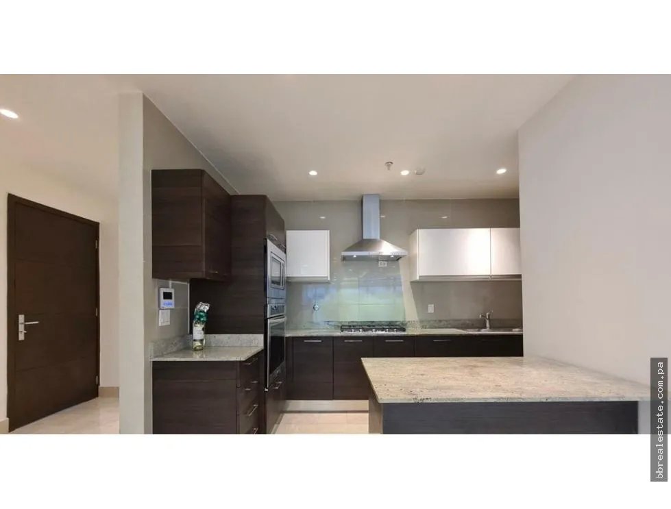Apartment for sale in Punta Pacifica