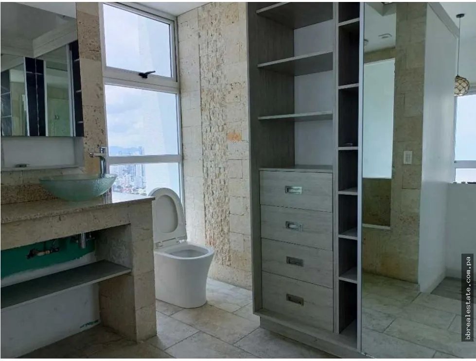 Apartment for sale in Coco del Mar