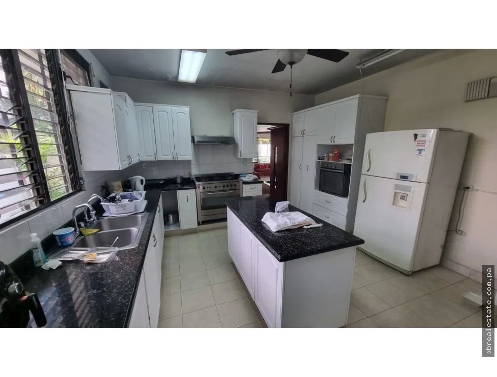Alquiler de casa residencial o comercial en Obarrio