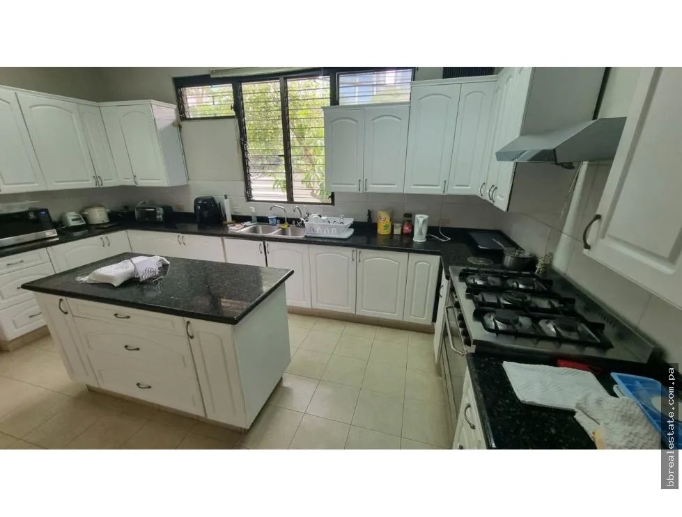 Alquiler de casa residencial o comercial en Obarrio