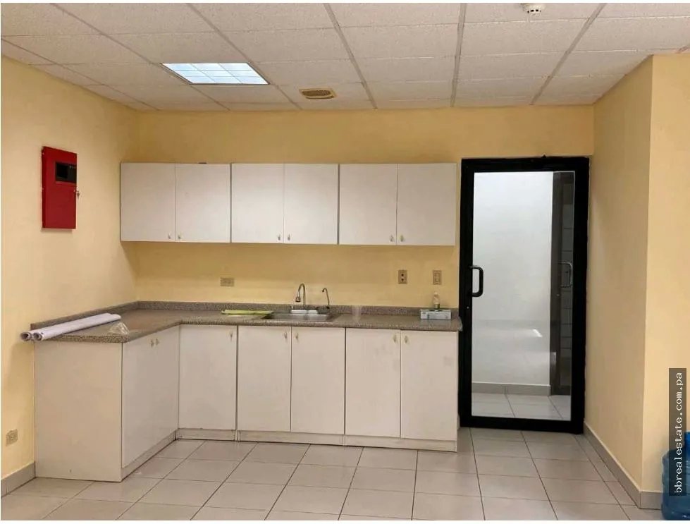 Alquiler de casa comercial en el Carmen