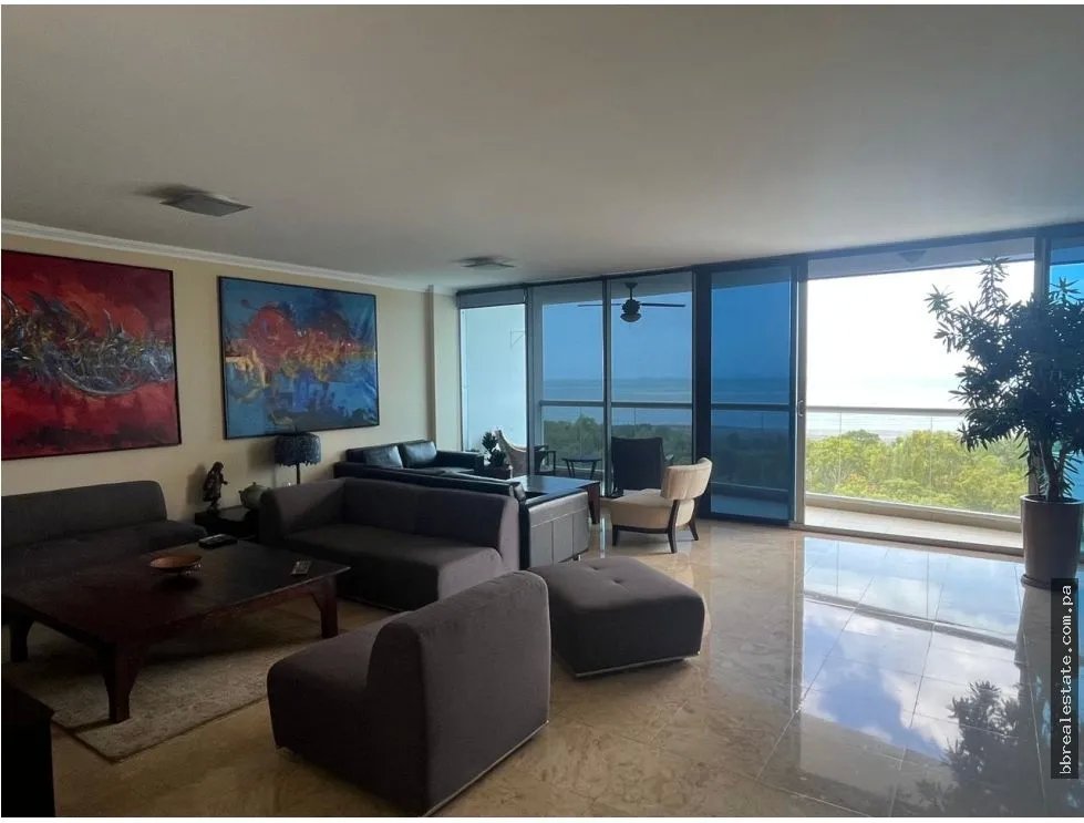 Apartment for sale in Costa del Este