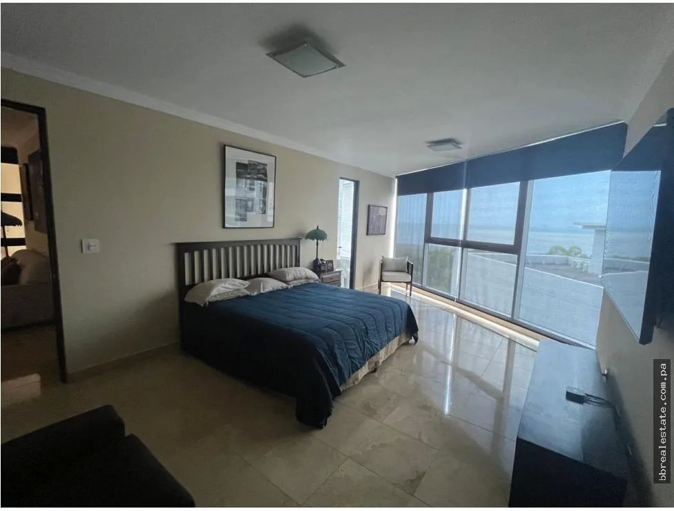 Apartment for sale in Costa del Este