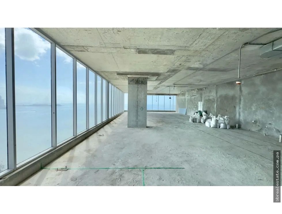 Venta de oficina en Obra Gris, Avenida Balboa