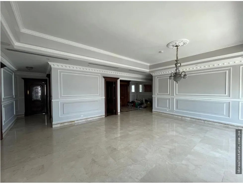 Apartment for sale in Marbella