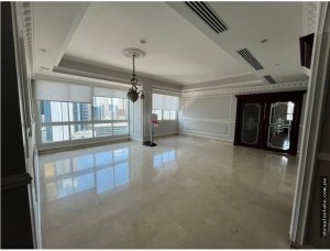Venta de Apartamento en PH Bahia Esmeral...