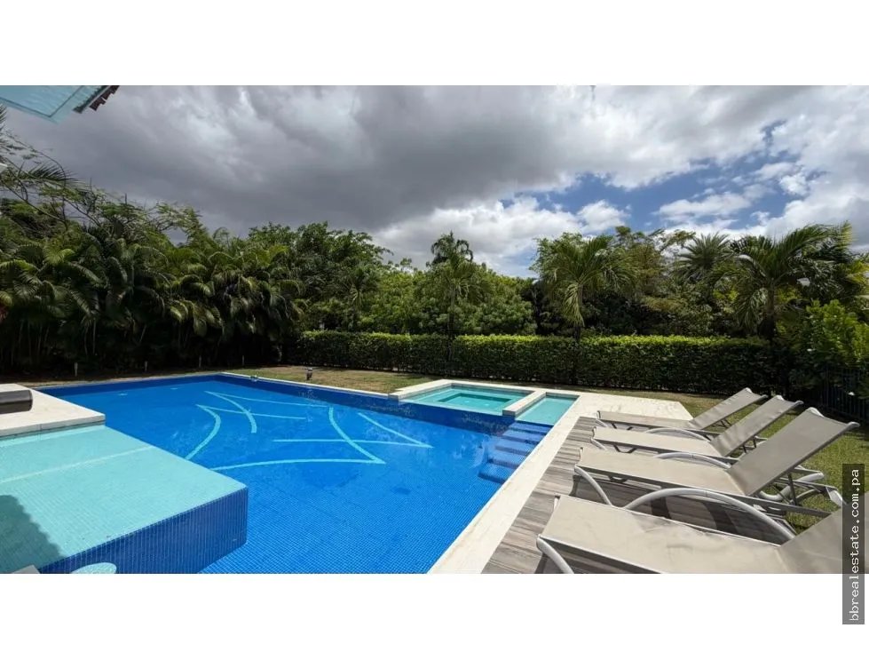 Alquiler de casa en Santa Maria