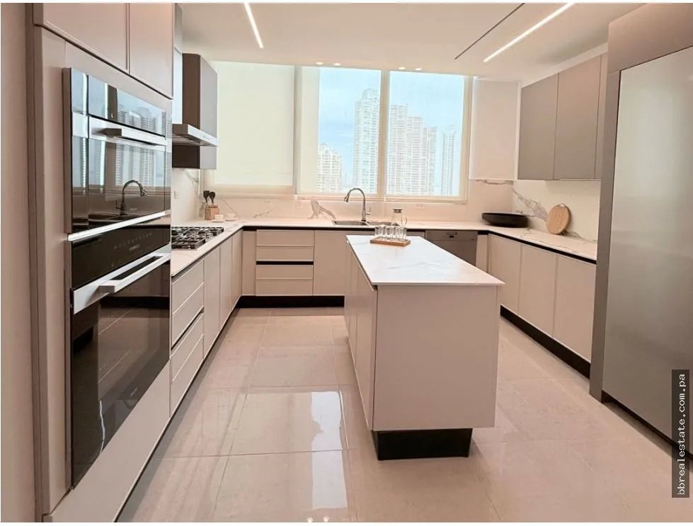 Alquiler de apartamento en Punta Paitilla, Sea Point