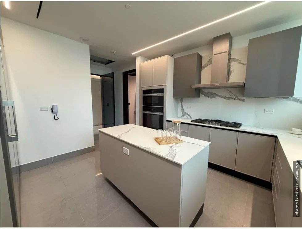 Alquiler de apartamento en Punta Paitilla, Sea Point