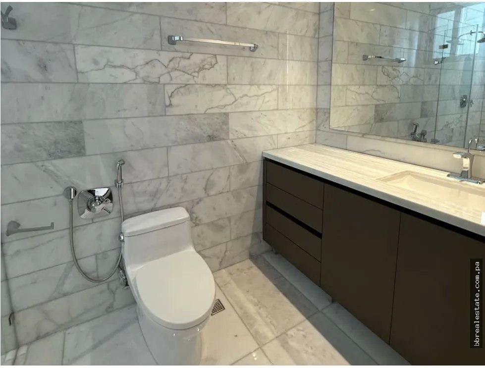 Alquiler de apartamento en Punta Paitilla, Sea Point
