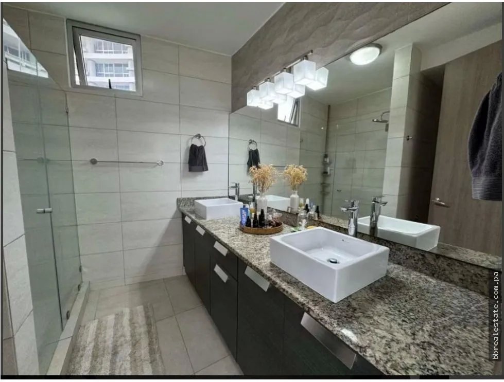 Venta de Apartamento Luxor 300, El Cangrejo
