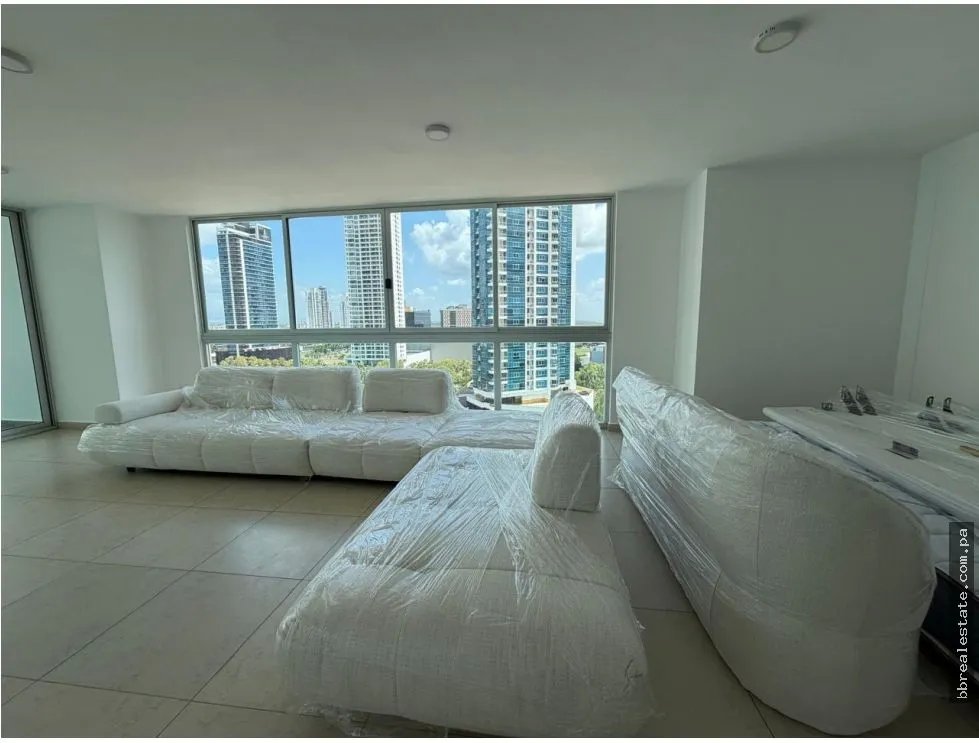 Venta de apartamento en Costa del Este, PH Lumiere