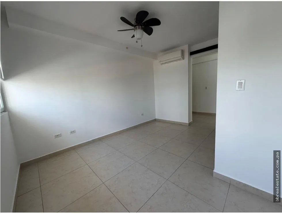 Venta de apartamento en Costa del Este, PH Lumiere