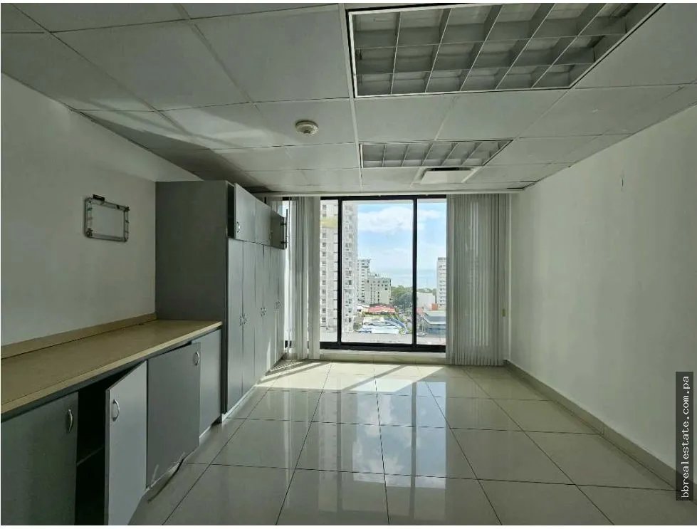 Office for rent in Coco del Mar