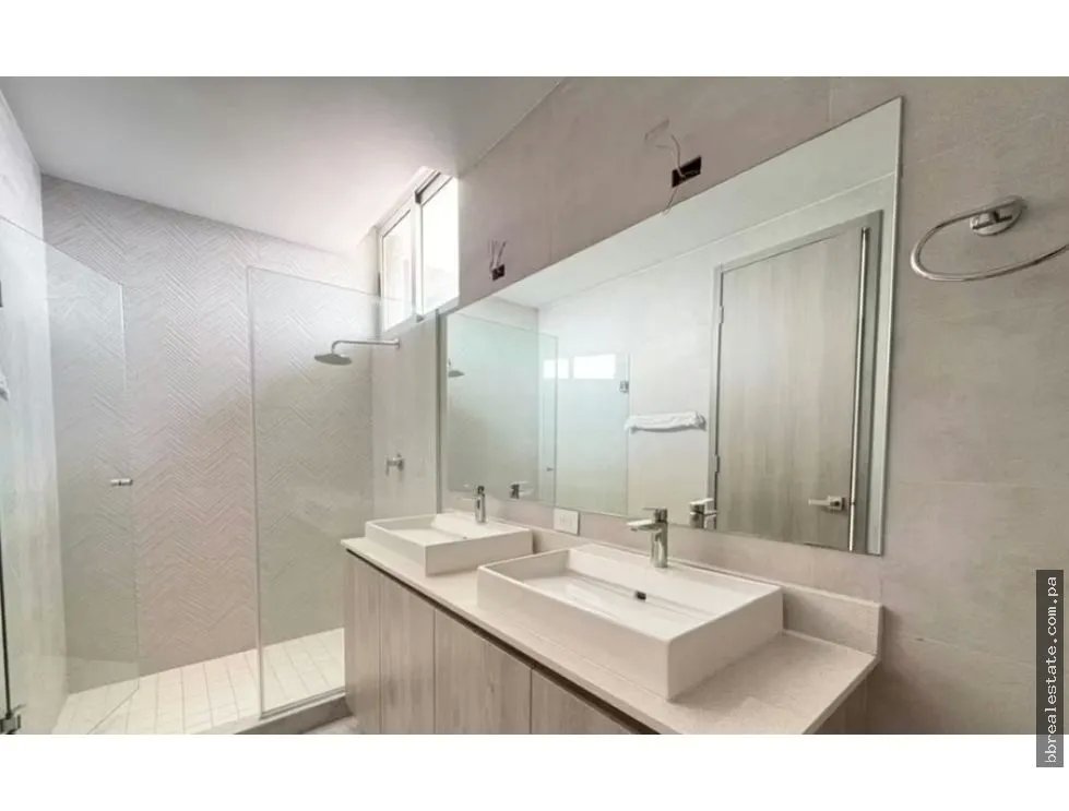 Venta de Penthouse en PH Luxor Torre 400, El Cangrejo