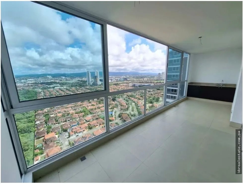 Venta de Apartamento en PH Breeze, Costa del Este