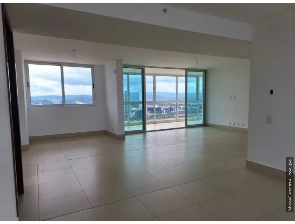 Venta de Apartamento en PH Breeze, Costa del Este