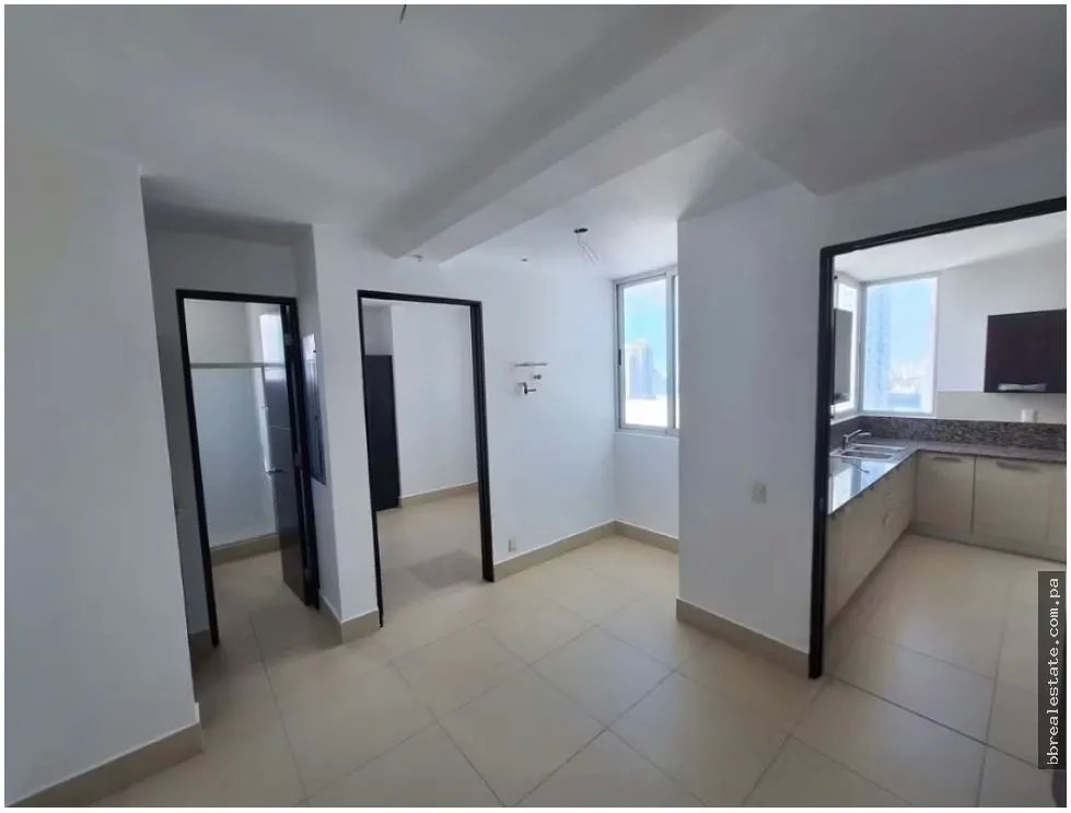 Venta de Apartamento en PH Breeze, Costa del Este