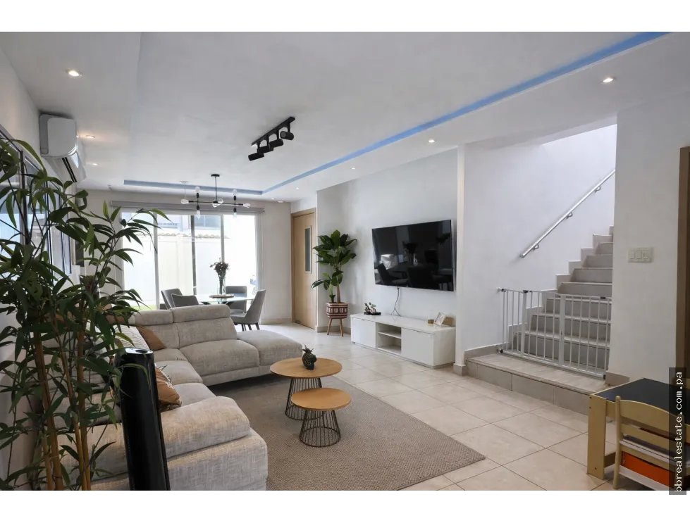 Single Family House for sale in Brisas Del Golf