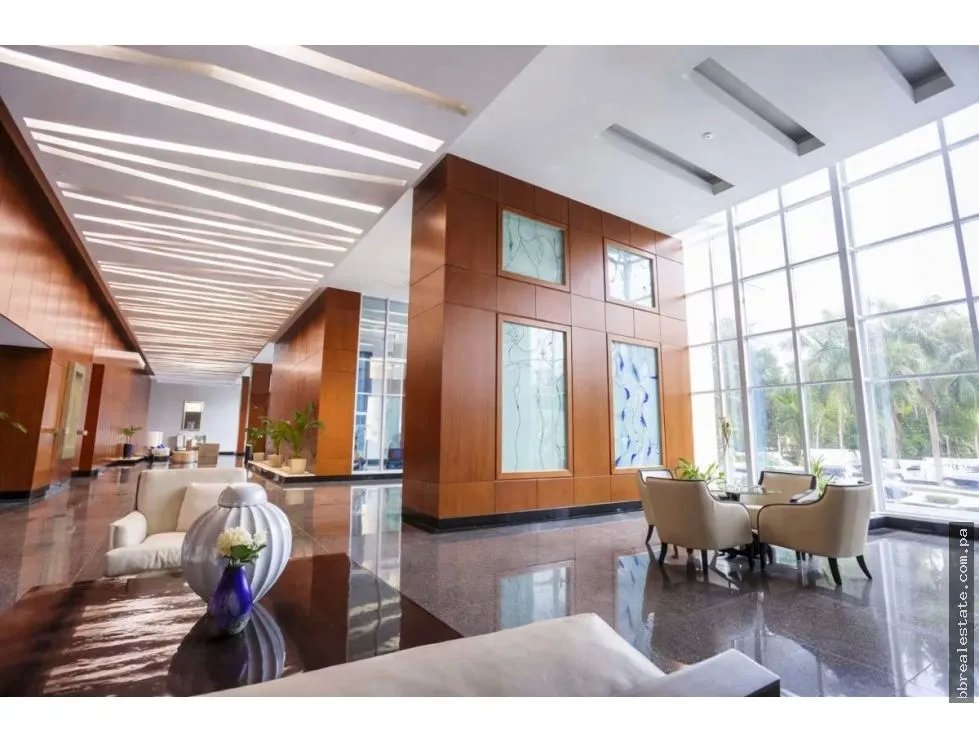 Penthouse for sale in Costa del Este