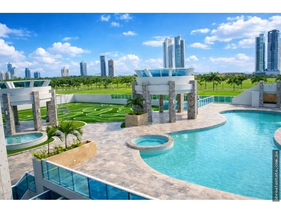 Penthouse for sale in Costa del Este