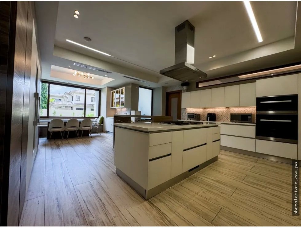 Single Family House for sale in Costa del Este