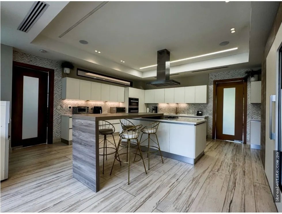 Single Family House for sale in Costa del Este