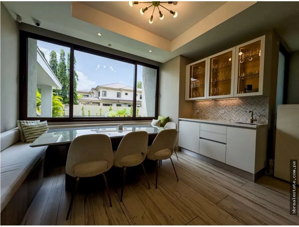 Venta de Casa Residencial Balmoral, Costa del Este
