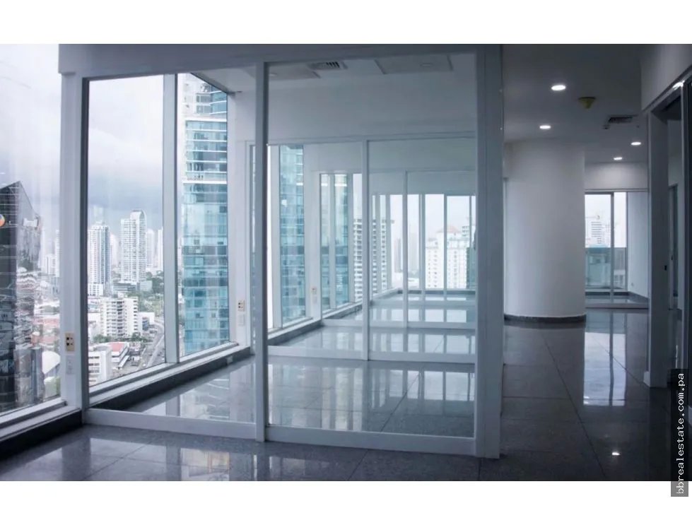 Venta de oficina en Torre F&F, Calle 50