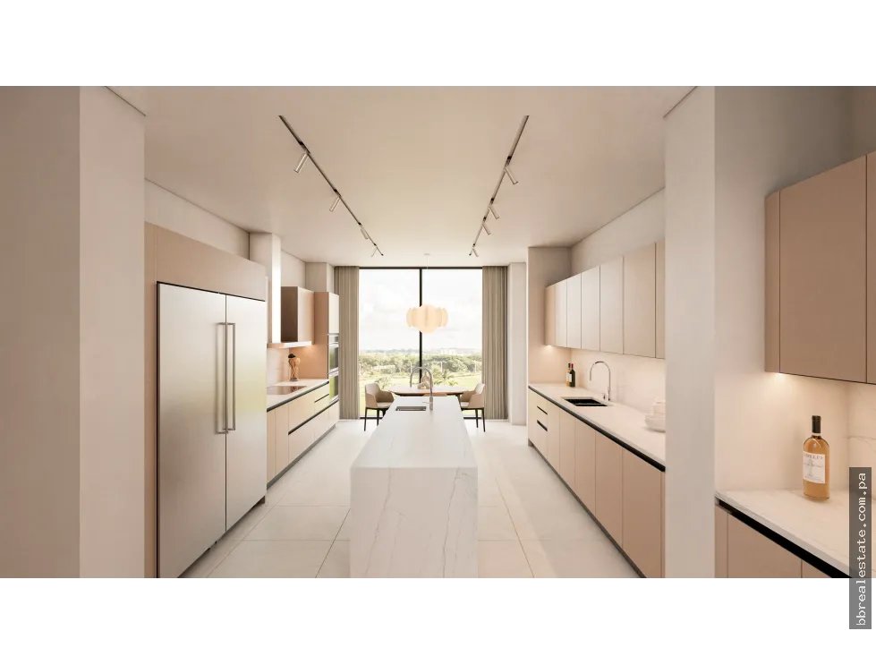 Venta de Apartamento PH Maia, Santa María.