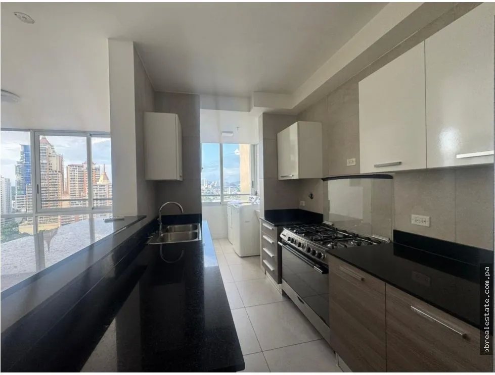 Venta de Apartamento en el PH Luxor 300, el Cangrejo